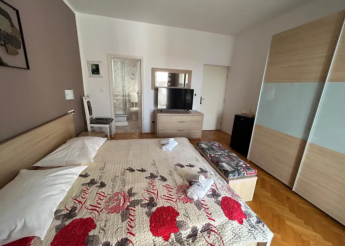 게스트하우스 Perina 3*